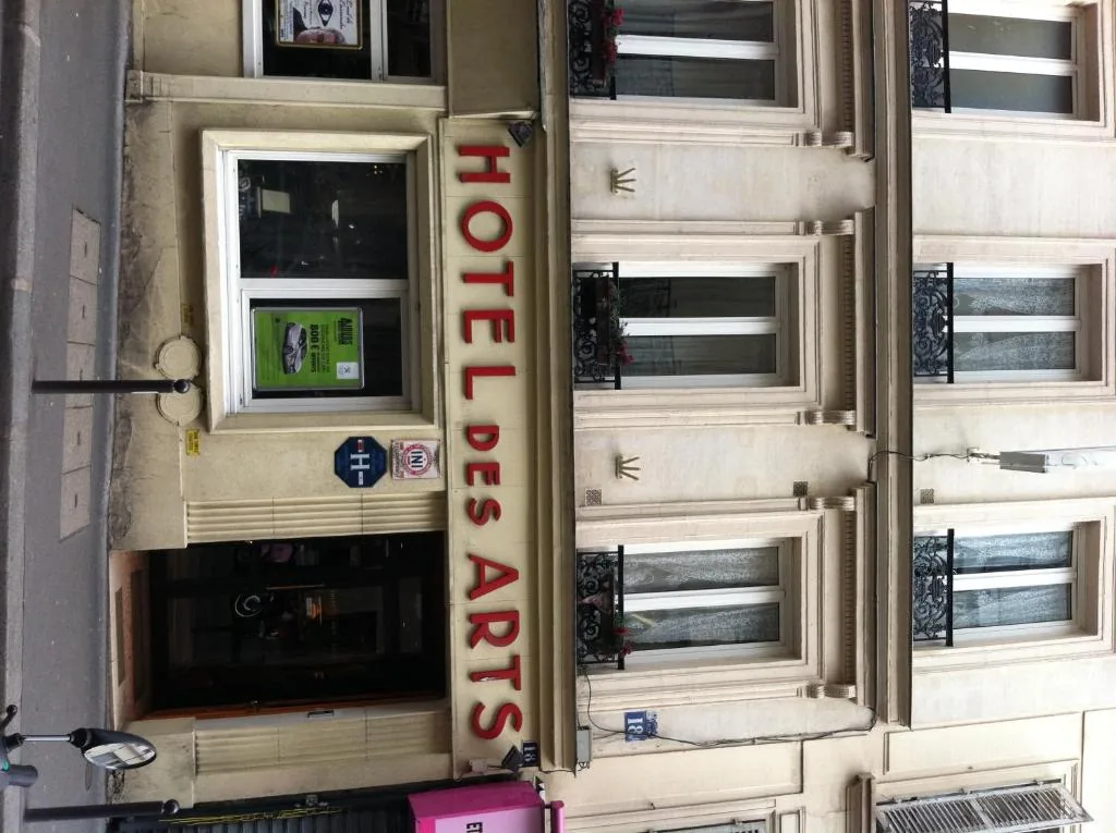 Hotel Des Arts — photo 12